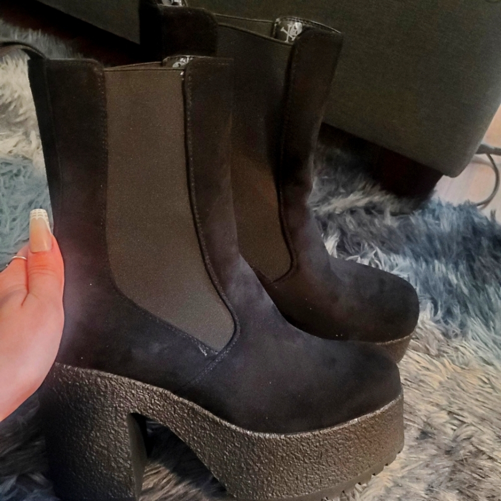 Lamoda Black Chelsea Boots